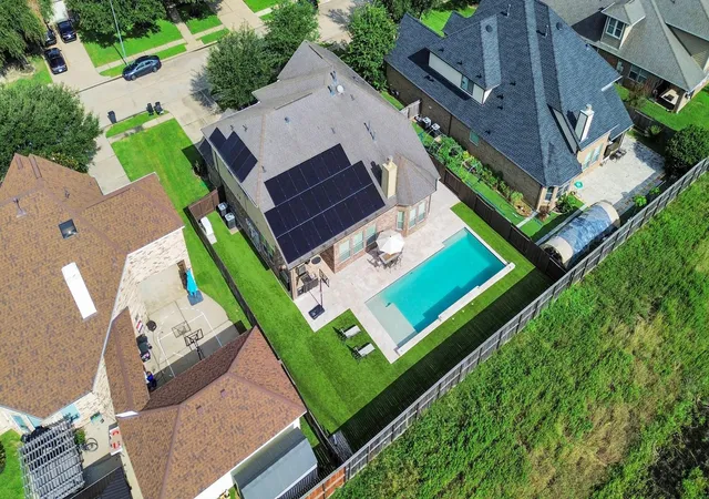 Photo 4 of Single family home for sale at 8518 River Cliff Ln, Houston, TX 77095 | MLS# 82001386 | Listing updated on 2026-07-26