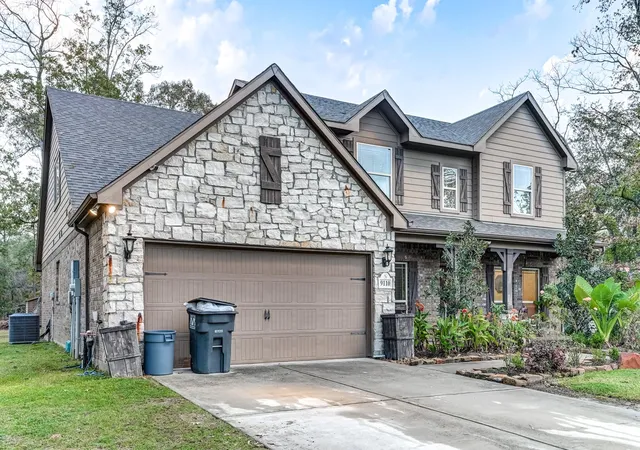 Photo 2 of Single family home for sale at 9110 Wapiti Trl, Conroe, TX 77303 | MLS# 15857587 | Listing updated on 2026-08-01