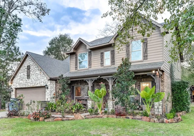 Photo 3 of Single family home for sale at 9110 Wapiti Trl, Conroe, TX 77303 | MLS# 15857587 | Listing updated on 2026-08-01