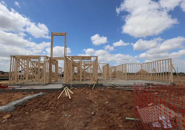 2nd image of 5042 Bluebell Wy, Waller, TX 77484 | MLS# 18861325