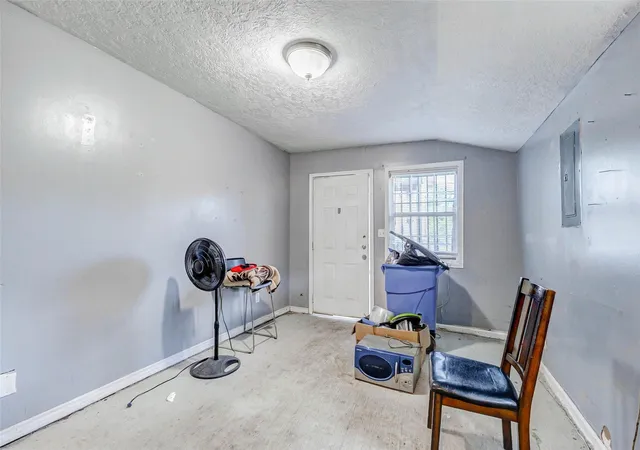 image of 1917 Elysian St, Houston, TX 77026 | MLS# 77927690