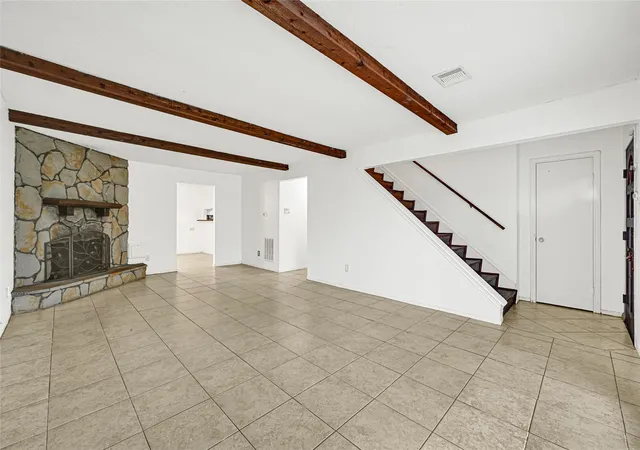 Photo 3 of Single family home for sale at 15011 Royal Shadows Dr, Houston, TX 77082 | MLS# 29913557 | Listing updated on 2026-07-17
