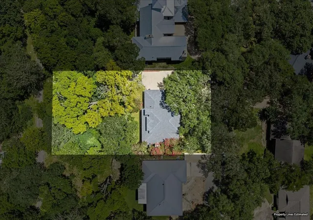 25th image of 208 Rolling Hill Dr, La Grange, TX 78945 | MLS# 49402168