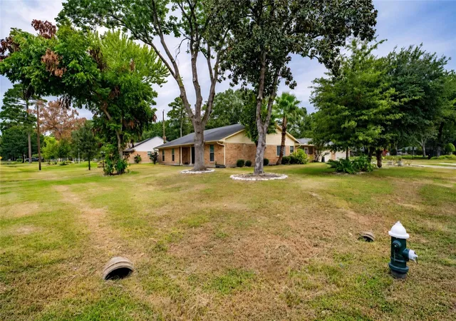 Photo 2 of Single family home for sale at 19202 Casper Dr, Spring, TX 77373 | MLS# 80765691 | Listing updated on 2026-09-01