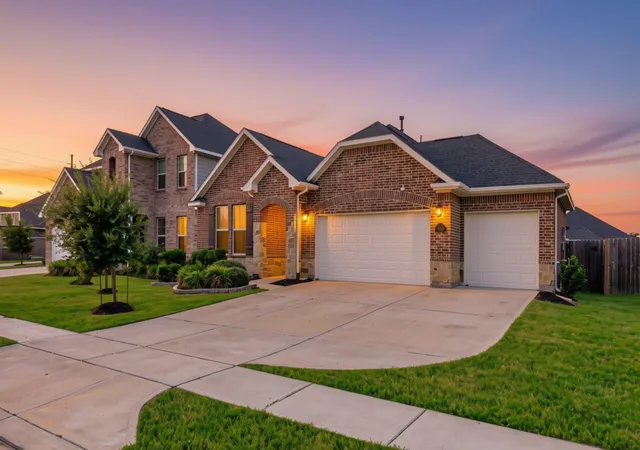 2nd image of 31406 Black Forest Xing, Fulshear, TX 77441 | MLS# 19046739