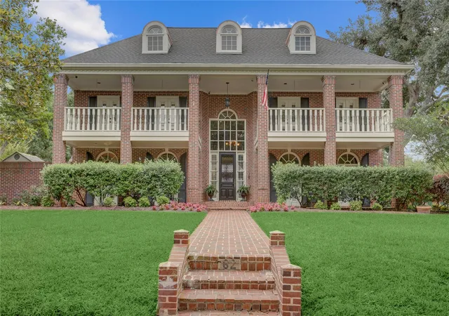 1st image of 62 Pipers Walk, Sugar Land, TX 77479 | MLS# 83523315