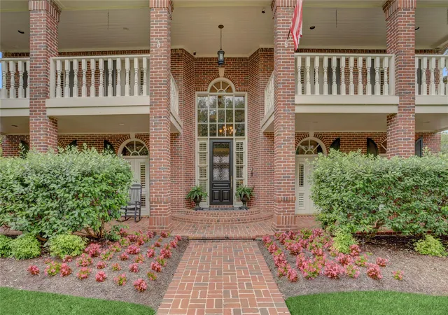 3rd image of 62 Pipers Walk, Sugar Land, TX 77479 | MLS# 83523315