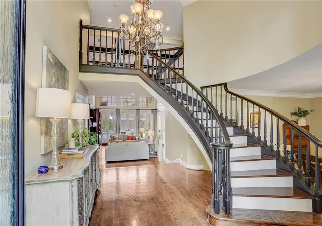 5th image of 62 Pipers Walk, Sugar Land, TX 77479 | MLS# 83523315