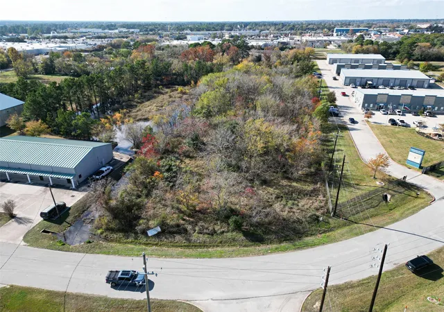 2nd image of 0 Commercial Park Rd, Tomball, TX 77375 | MLS# 23319815