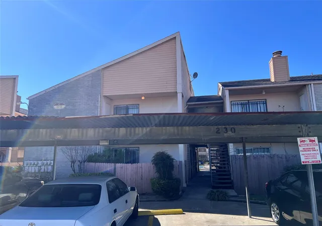 10th image of 10203 Forum Park Dr #230, Houston, TX 77036 | MLS# 15560828