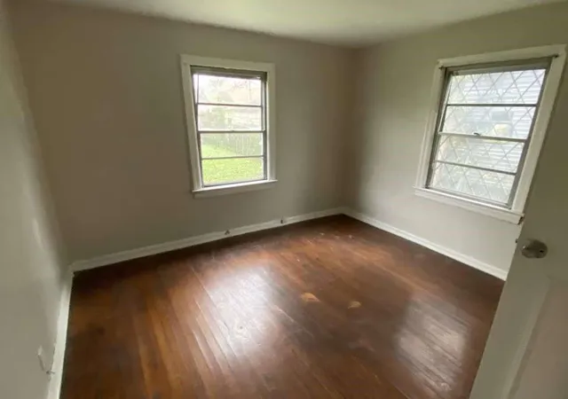 Photo 4 of Single family home for sale at 6705 Linden St, Houston, TX 77087 | MLS# 83663103 | Listing updated on 2026-09-04