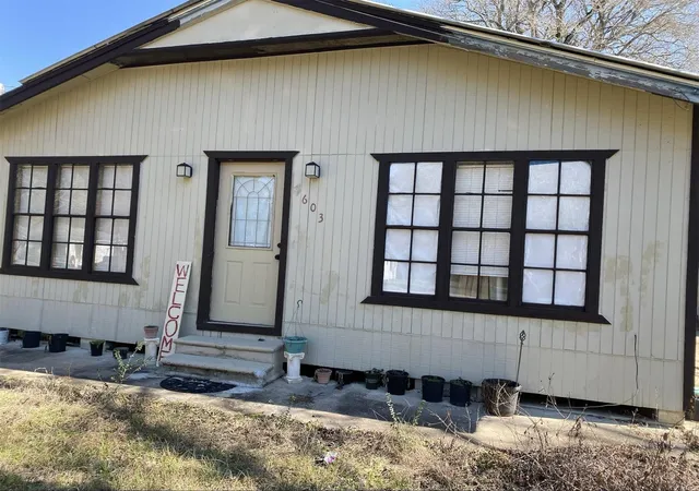 1st image of 603 Hospital St, Tomball, TX 77375 | MLS# 41338131