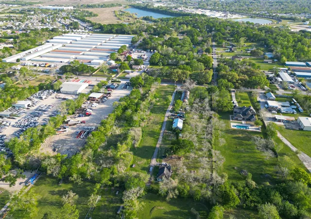 1st image of 721 Crenshaw Rd, Pasadena, TX 77504 | MLS# 19686271