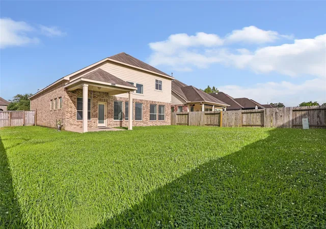 Photo 3 of Single family home for sale at 18027 Salt Meadow Ln, Crosby, TX 77532 | MLS# 50471889 | Listing updated on 2026-08-31