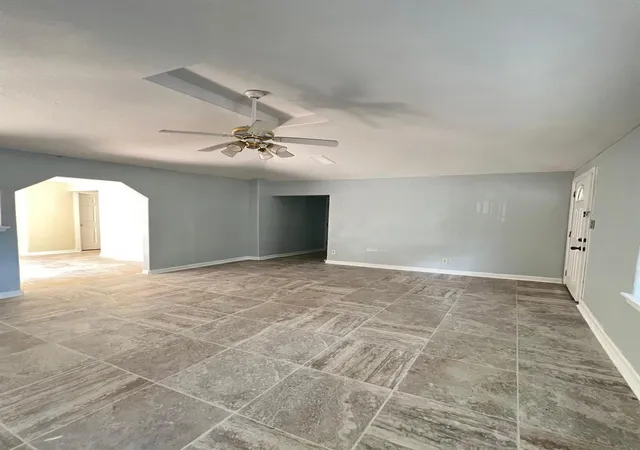 3rd image of 3121 Bond St, Pasadena, TX 77503 | MLS# 53393661