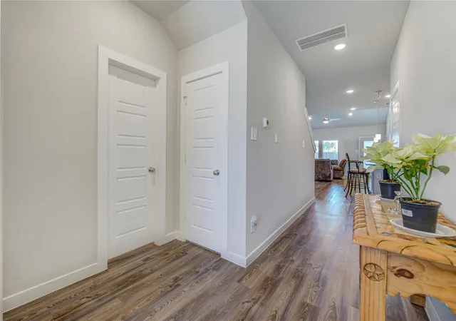 Photo 3 of Single family home for sale at 22168 Juniper Xing Dr, New Caney, TX 77357 | MLS# 11341795 | Listing updated on 2026-03-05