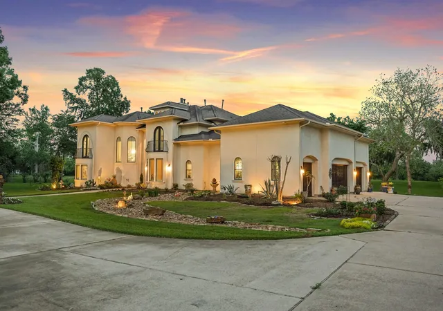4th image of 3103 Wellspring Lake Dr, Fulshear, TX 77441 | MLS# 75785995