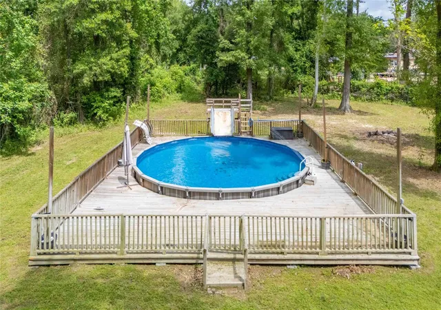 Photo 3 of Single family home for sale at 320 Wild Oak Dr, Huffman, TX 77336 | MLS# 39888806 | Listing updated on 2026-08-28