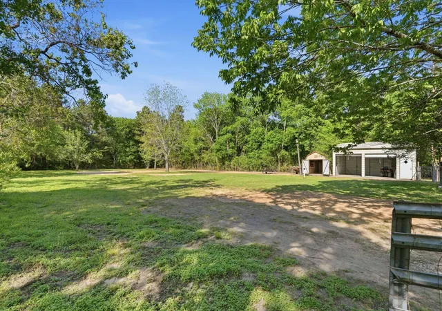 1st image of 2377 Us Hwy 190, Huntsville, TX 77340 | MLS# 12861197