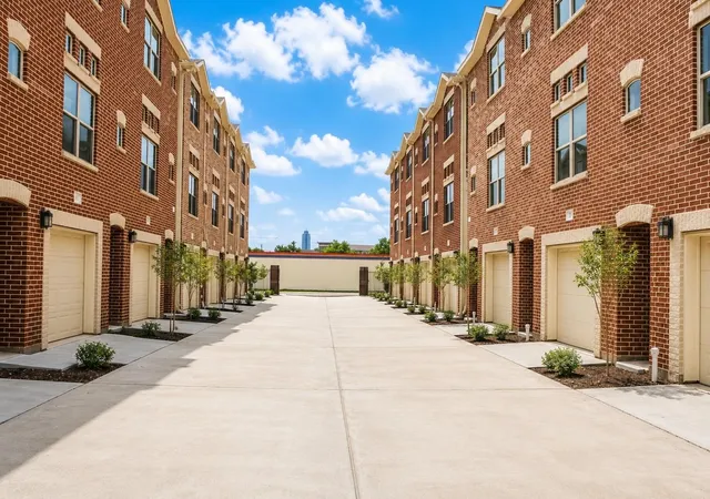 Photo 3 of Townhouse for sale at 2710 Hullsmith Dr #803, Houston, TX 77063 | MLS# 44433204 | Listing updated on 2026-06-27