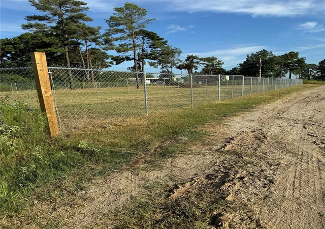 Photo 1 of Land for sale at 1718 W E Airtex Hardy / Rd, Houston, TX 77073 | MLS# 69912366 | Listing updated on 2026-05-20