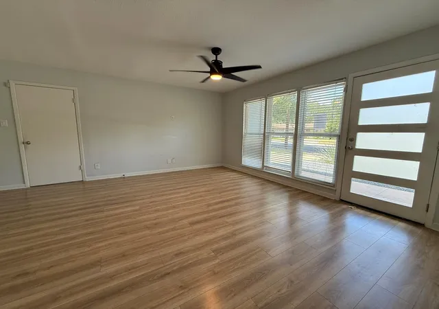 Photo 3 of Sale Pending at 509 Ramble Ln, Austin, TX 78745 | MLS# 51443352 | Listing updated on 2026-09-16