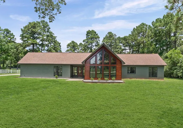 2nd image of 13620 Decker Dr, Magnolia, TX 77355 | MLS# 2494296
