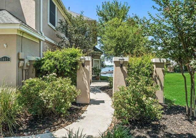 2nd image of 1607 Schooner Pt, Willis, TX 77318 | MLS# 27077666