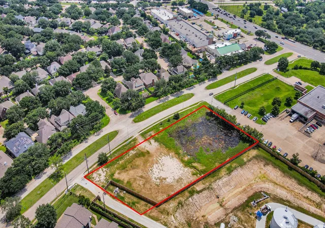 Photo 4 of Sale Pending at 15200 Point Northwest Point, Houston, TX 77095 | MLS# 10332308 | Listing updated on 2026-07-15