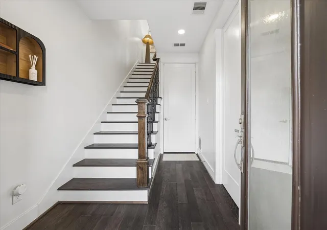 5th image of 1020 Patterson St, Houston, TX 77007 | MLS# 97744898