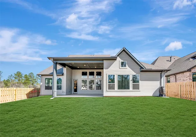 Photo 3 of Single family home for sale at 1761 Howler Way, Montgomery, TX 77316 | MLS# 98909645 | Listing updated on 2026-10-09
