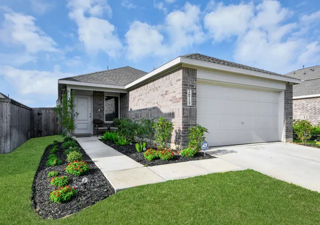 Photo 3 of Single family home for sale at 28715 Texas Plains Dr, Hockley, TX 77447 | MLS# 50499307 | Listing updated on 2026-09-10