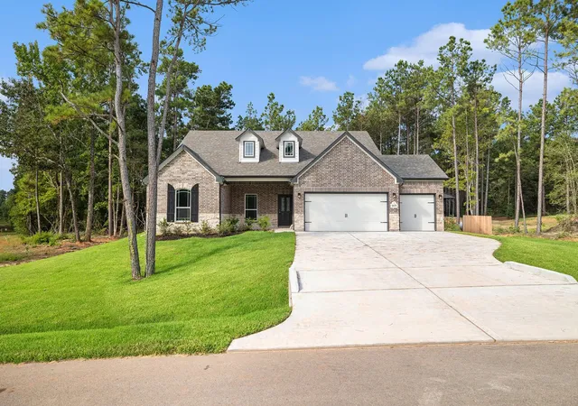 1st image of 8 Cattle Dr, Bay City, TX 77414 | MLS# 87395897