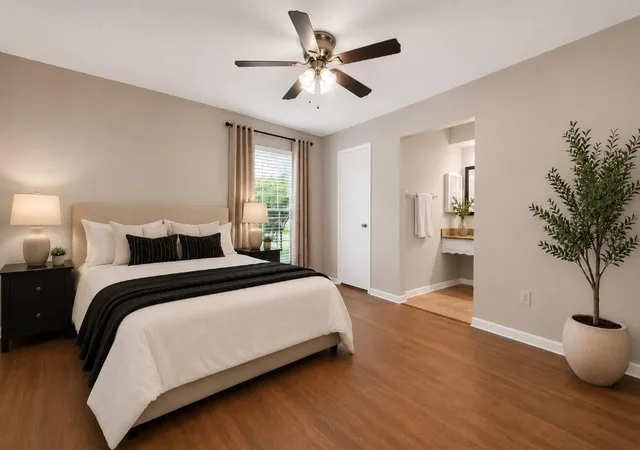 4th image of 1519 Hitherfield Dr, Sugar Land, TX 77498 | MLS# 41636620