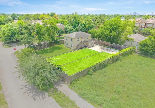 Photo 2 of Land for sale at 0 Dupont St, Houston, TX 77021 | MLS# 3325548 | Listing updated on 2026-08-20