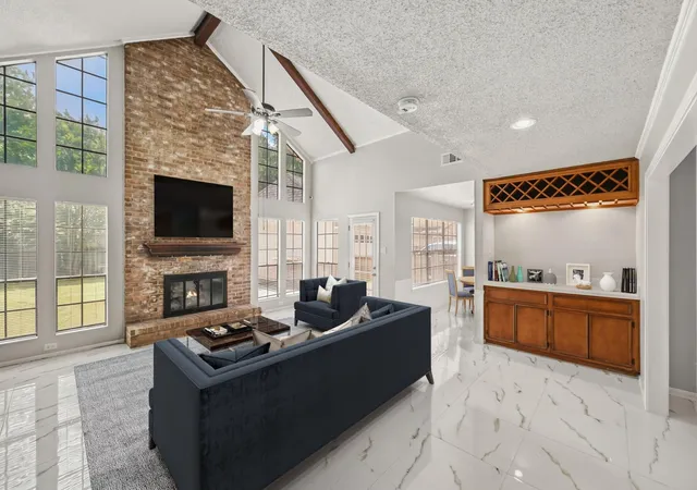 Photo 4 of Single family home for sale at 6511 Las Brisas Dr, Houston, TX 77083 | MLS# 26051932 | Listing updated on 2026-08-01