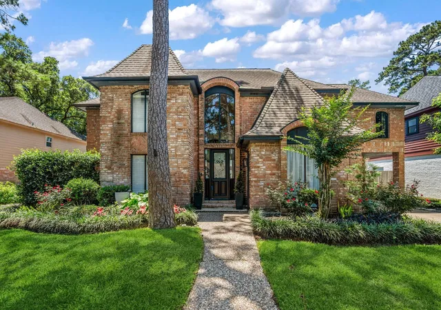 2nd image of 15327 Gettysburg Dr, Tomball, TX 77377 | MLS# 68365050
