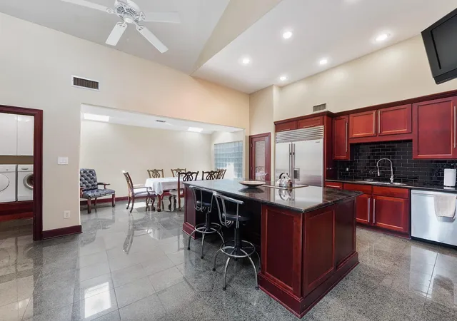 Photo 3 of Single family home for sale at 4106 Sun Meadow Dr, Houston, TX 77072 | MLS# 94830492 | Listing updated on 2026-09-21