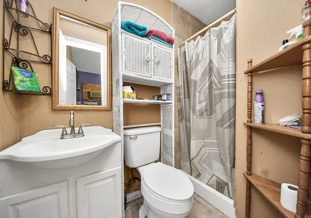 46th image of 8227 Chadwick St, Houston, TX 77029 | MLS# 8354670
