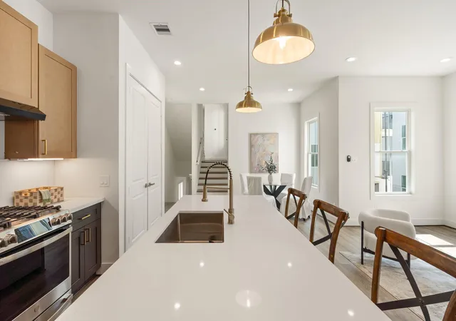 Single family home for sale at 1138 W 16th Street, Houston, TX 77008 | MLS# 55468549 | Listing updated on 2026-09-17