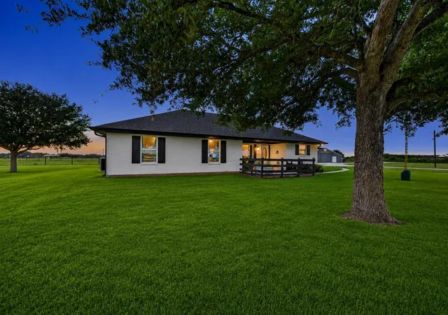 1st image of 10550 Brinkmeyer Rd, Needville, TX 77461 | MLS# 24980752