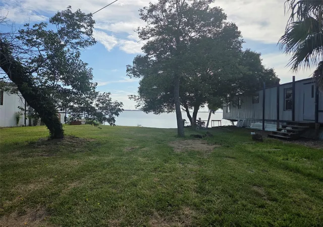 3rd image of 00 Bay Oaks Harbor Dr, Baytown, TX 77523 | MLS# 35355610