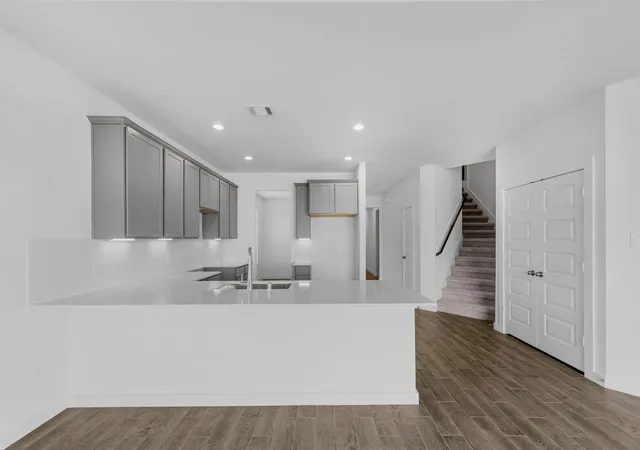 Photo 2 of Single family home for sale at 5627 Toledo Pines Ln, Katy, TX 77449 | MLS# 8658061 | Listing updated on 2026-09-18
