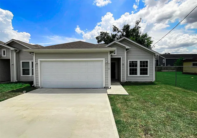 Photo 1 of Single family home for sale at 8118 Safebuy St, Houston, TX 77028 | MLS# 8241322 | Listing updated on 2026-08-30