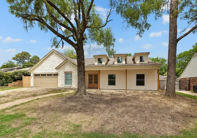 1st image of 12914 Queensbury Ln, Houston, TX 77079 | MLS# 3099237