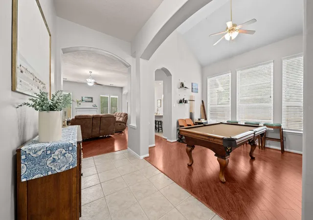 4th image of 13634 Caney Springs Ln, Houston, TX 77044 | MLS# 87429732