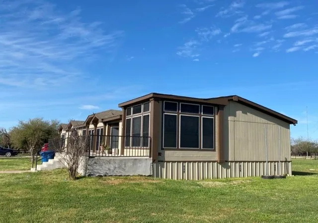 1st image of 4021 Baker Rd, Needville, TX 77461 | MLS# 73185561