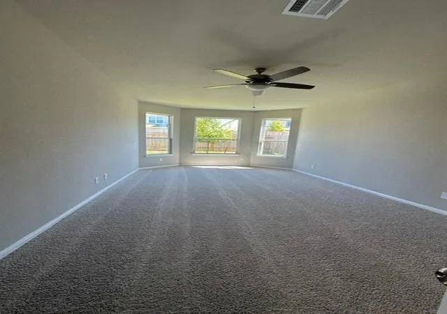 Photo 4 of Single family home for sale at 2836 Madison Dr, Conroe, TX 77304 | MLS# 20194021 | Listing updated on 2026-09-09