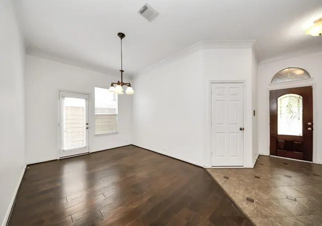 3rd image of 2907 Bright Sky Ct, Spring, TX 77386 | MLS# 10012989