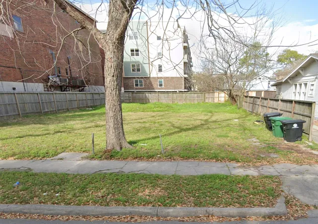 1st image of 2805 Houston Ave, Houston, TX 77009 | MLS# 44306453